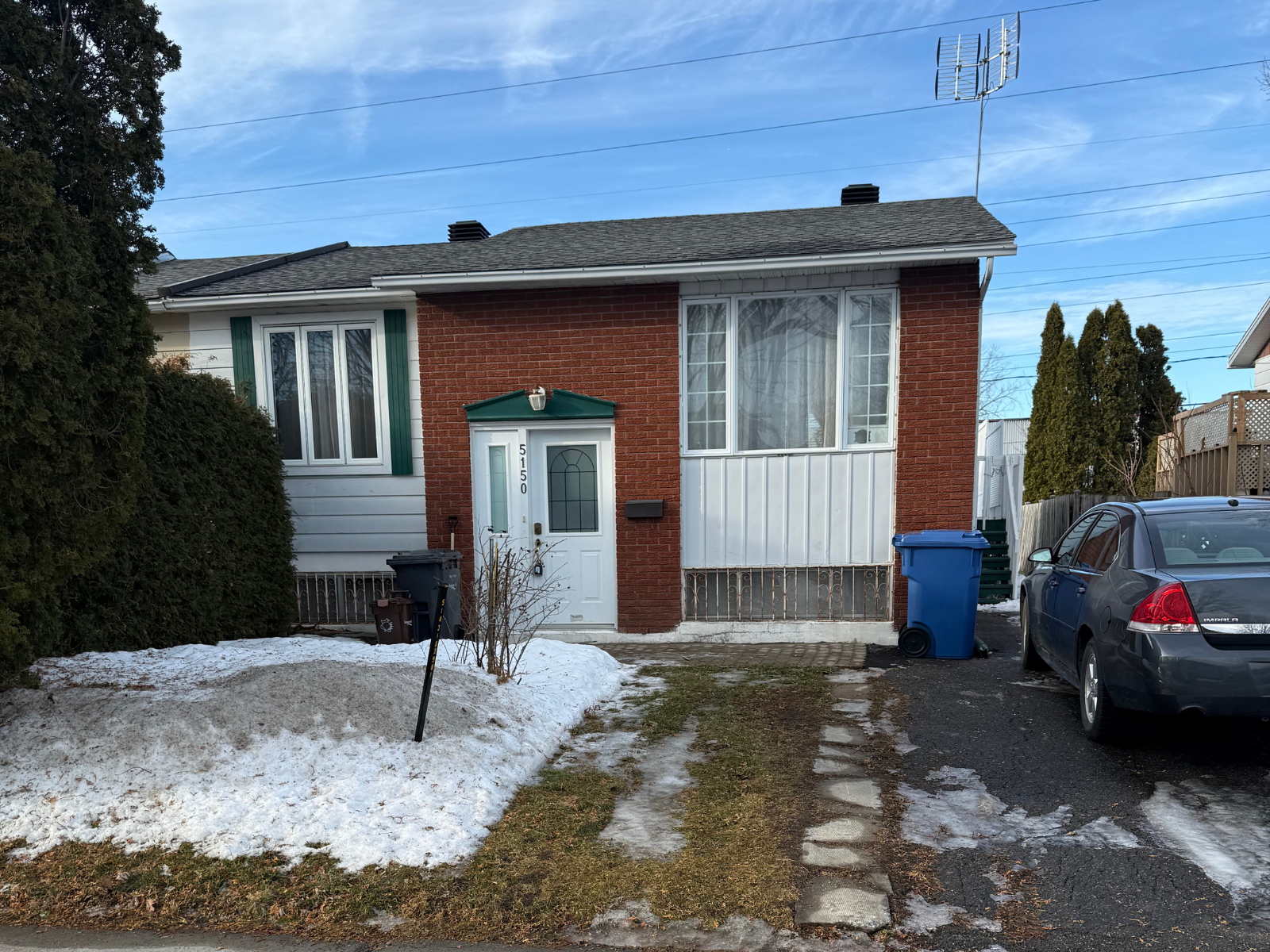 Maison rénovée vendue à Saint-Hubert par Sonia Rose, courtière immobilière RE/MAX sur la Rive-Sud.